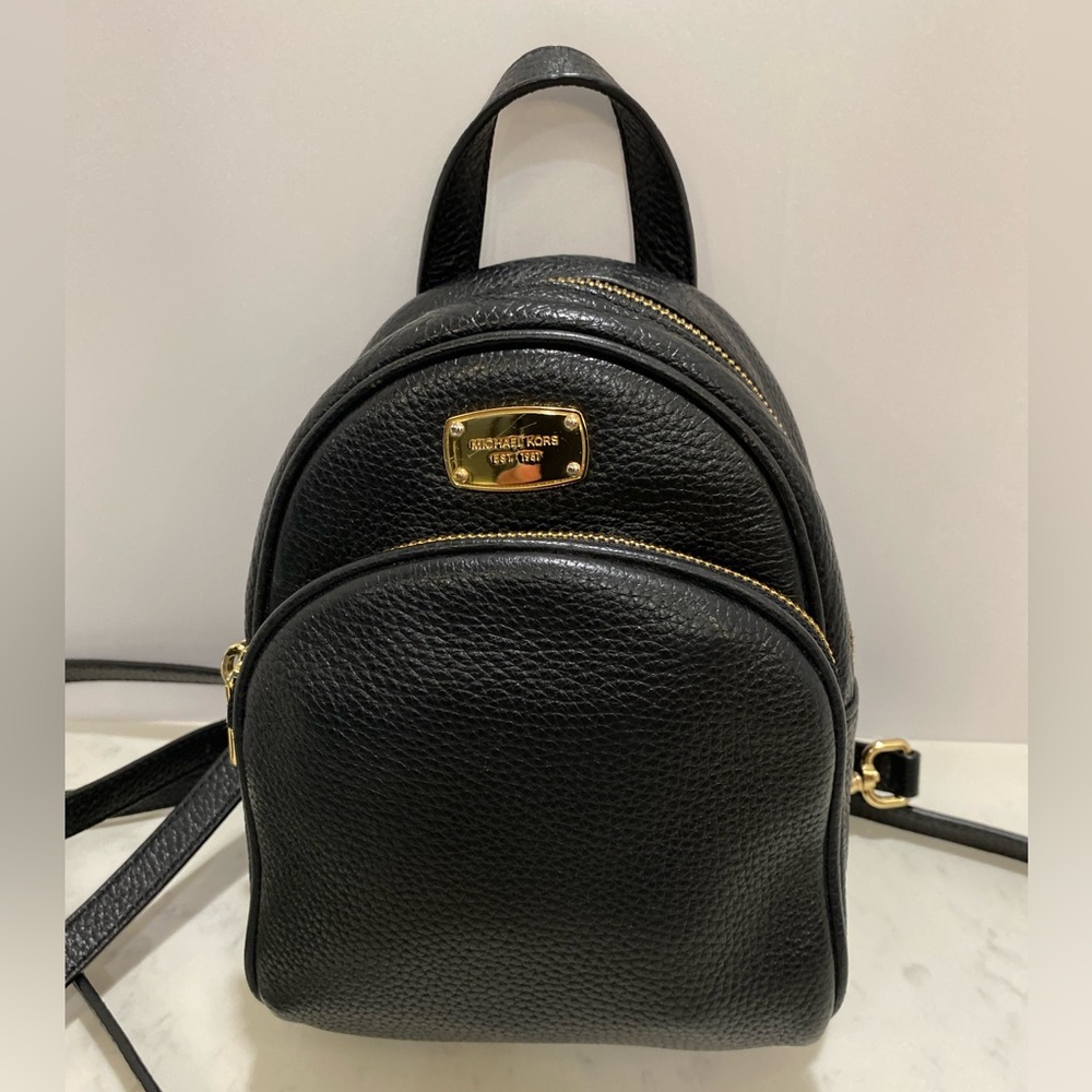 🚨SOLD 🚨👜MICHEAL KORS ✨semi new✨ MINI BACKPACK - Picture 5 of 13